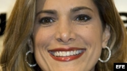 La a presentadora cubano americana María Elvira Salazar.