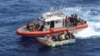 La Guardia Costera de EEUU intercepta una embarcación con migrantes cubanos a bordo. (Foto: Twitter/@USCGSoutheast)