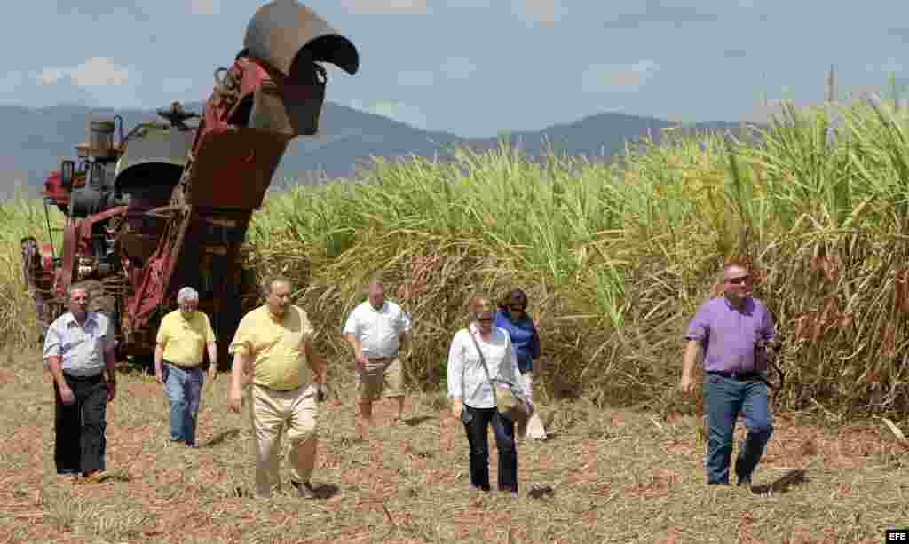 Paseos por las instalaciones del central azucarero.