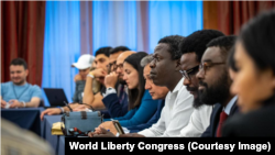 Participantes del evento World Liberty Congress, el 10 de noviembre de 2022 en Vilna, Lituania.