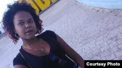 Ruhana Fernández, citada, interrogada y amenazada por la policía en septiembre.