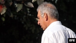 El empresario canadiense Sarkis Yacoubian en el Tribunal Municipal "Diez de Octubre" para la segunda vista de su juicio a puerta cerrada en La Habana (Cuba).