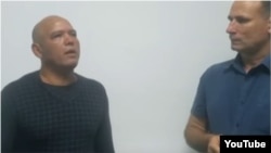 Edilberto Ronald Arzuaga Alcalá (izq.) junto al líder de UNPACU, José Daniel Ferrer.