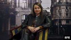 Foto Archivo. La escritora cubana Zoe Valdés.