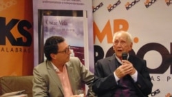 Entrevista con el novelista Óscar Vela Entrevista con el novelista Óscar Vela