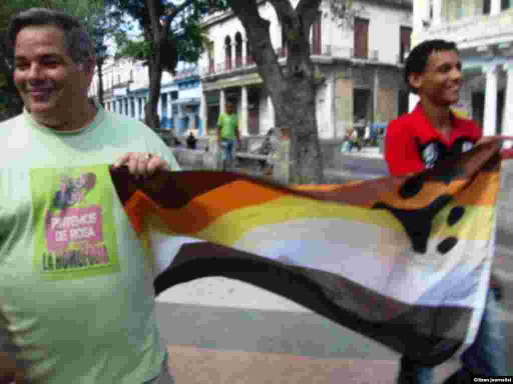 LGTB celebra Día del Orgullo Gay 