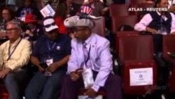 Hillary Clinton a las niñas estadounidenses: "vosotras podéis ser las siguientes" Hillary Clinton a las niñas estadounidenses: "vosotras podéis ser las siguientes"