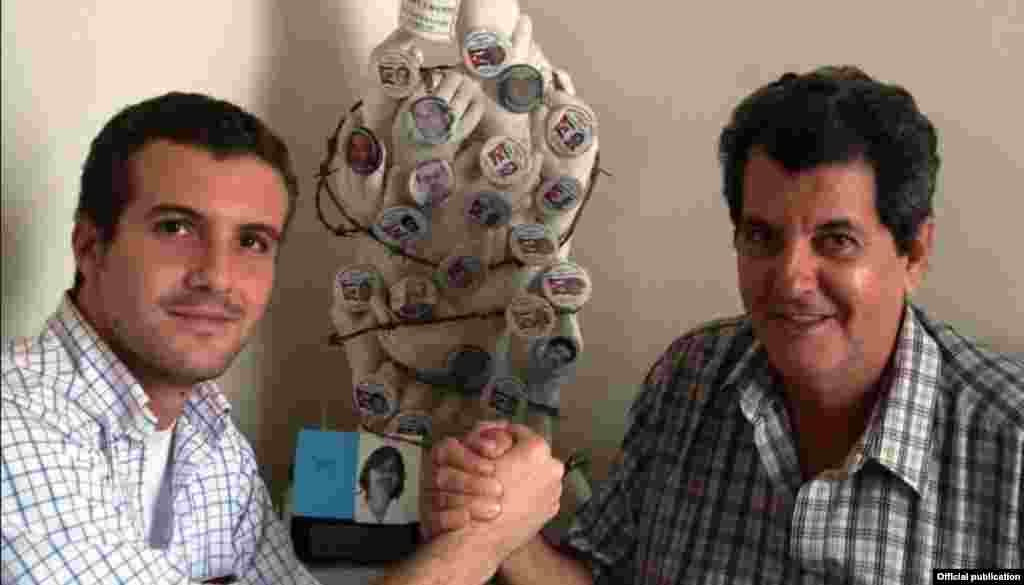 En esta foto de archivo Pablo Casado junto a Oswaldo Payá (1952-2012). Tomado de oswaldopaya.org