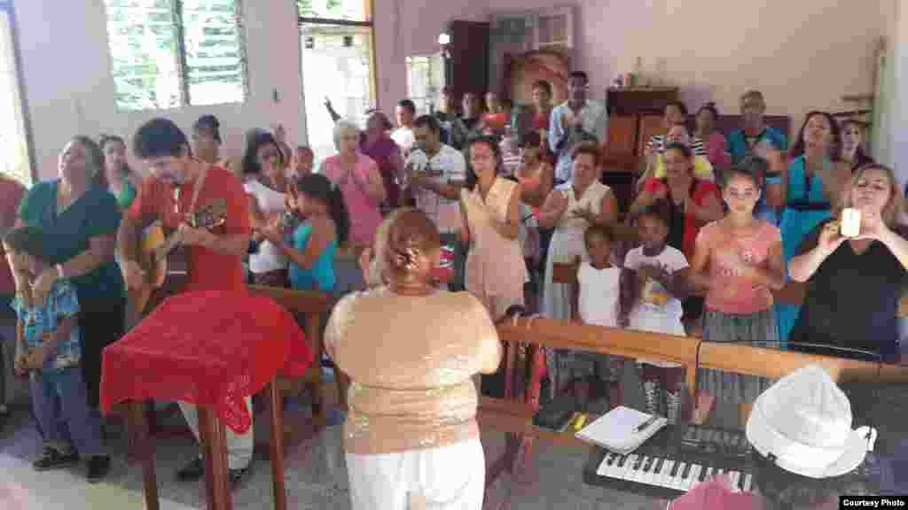 Una de las iglesias en Las Tunas donde ha oficiado Mario Jorge "Mayim" Travieso, pastor del Ministerio Apostólico "Viento recio".